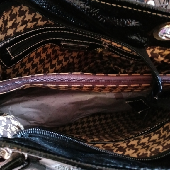 Great VEGAN  bags,  purses, and wallets! - Picture 3 of 8